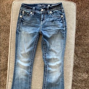 Comfy and cute Miss Me jeans!
